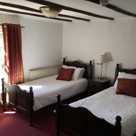 The Farmers Arms Hotel Eccleston  ภายนอก รูปภาพ