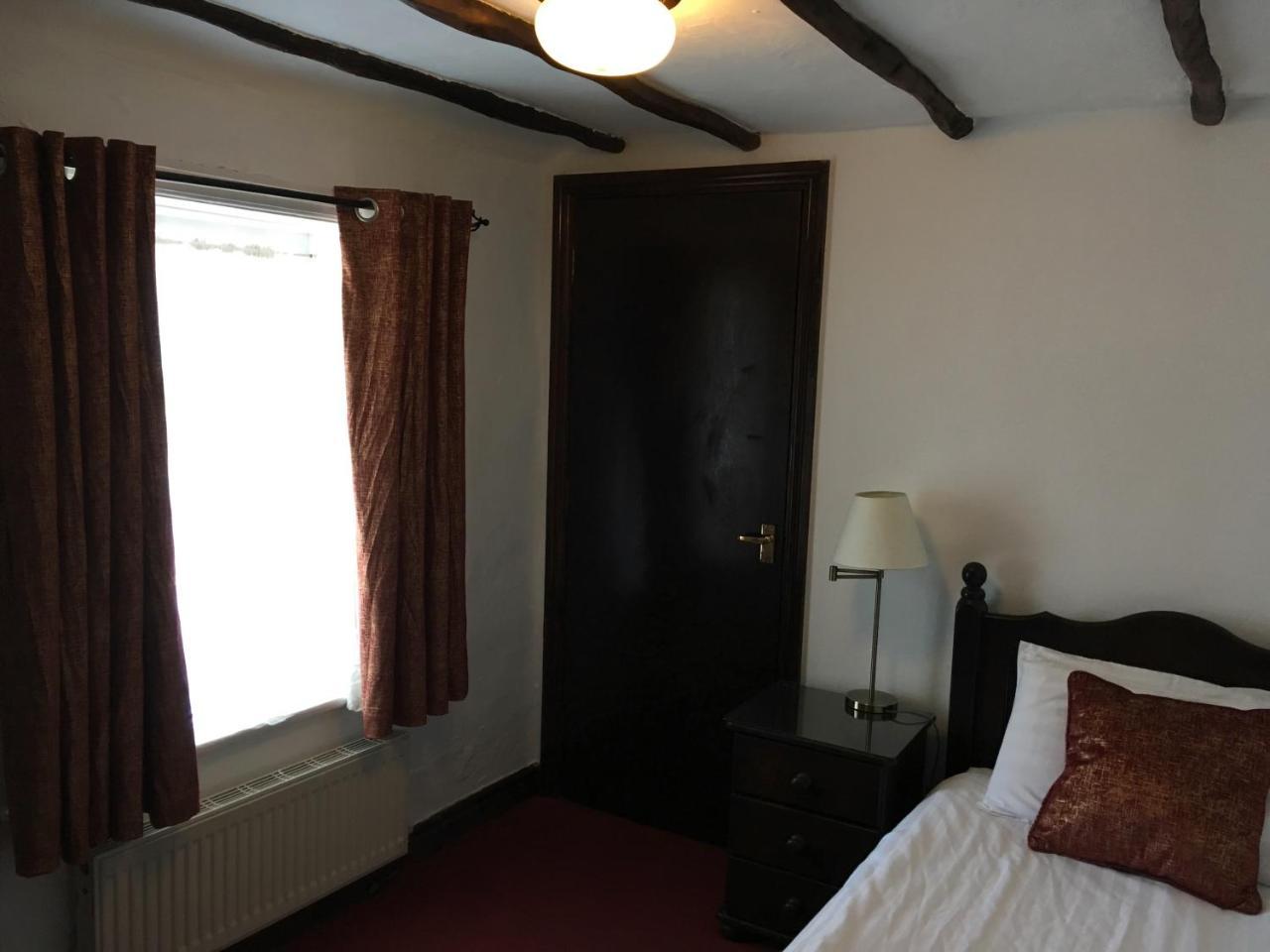 The Farmers Arms Hotel Eccleston  ภายนอก รูปภาพ